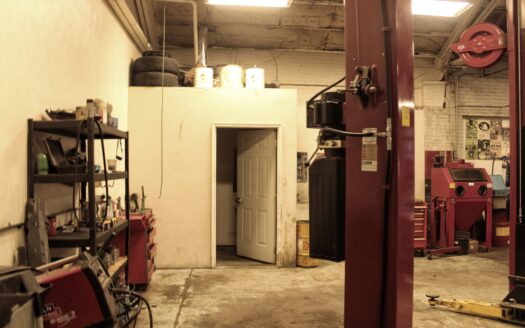 127 S 4th Street W, Missoula, Montana 59801