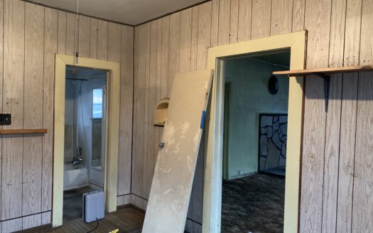 108 Phoenix, Bonner, MT 59823